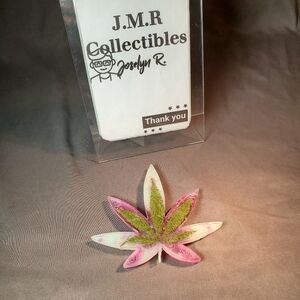 Leaf coaster or paperweight handmade with non lip pads at the bottom